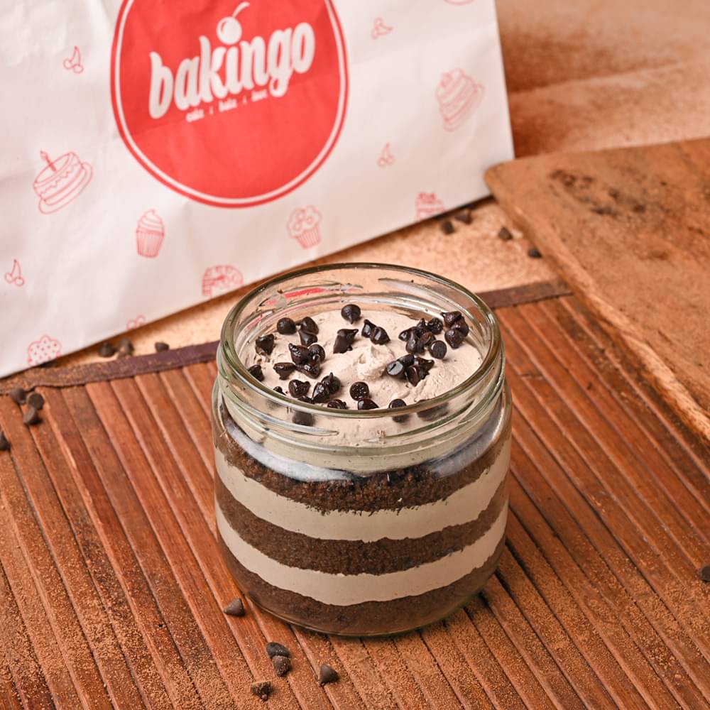 Side view of Choco Chip Single Jar Cake