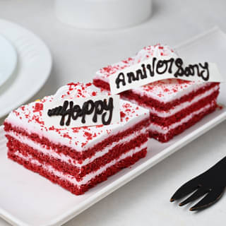 Side View of Red Velvet Anniversary Pastries