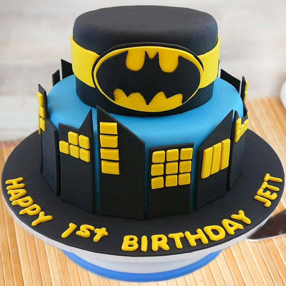 Share 75+ batman 1st birthday cake latest