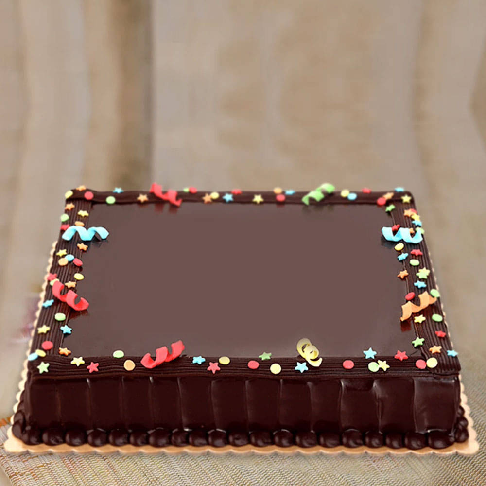Large Minion Cake  CakesDecor
