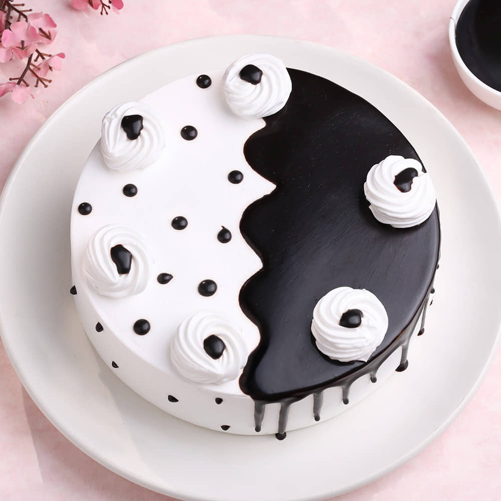 Black and white Blackforest Cake