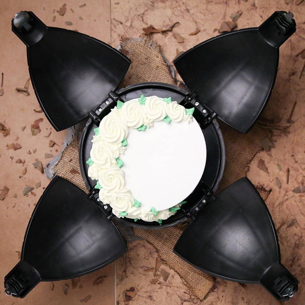 Yummy Pineapple Bomb Cake