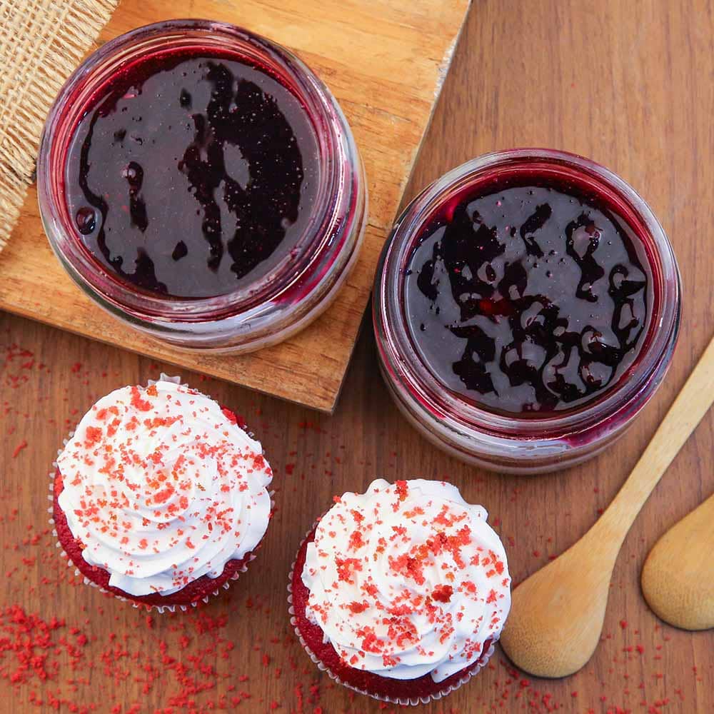 Blueberry Jar Cakes 200 ml with Red Velvet Cupcakes Red Velvet Cupcakes N Blueberry Jar Cakes