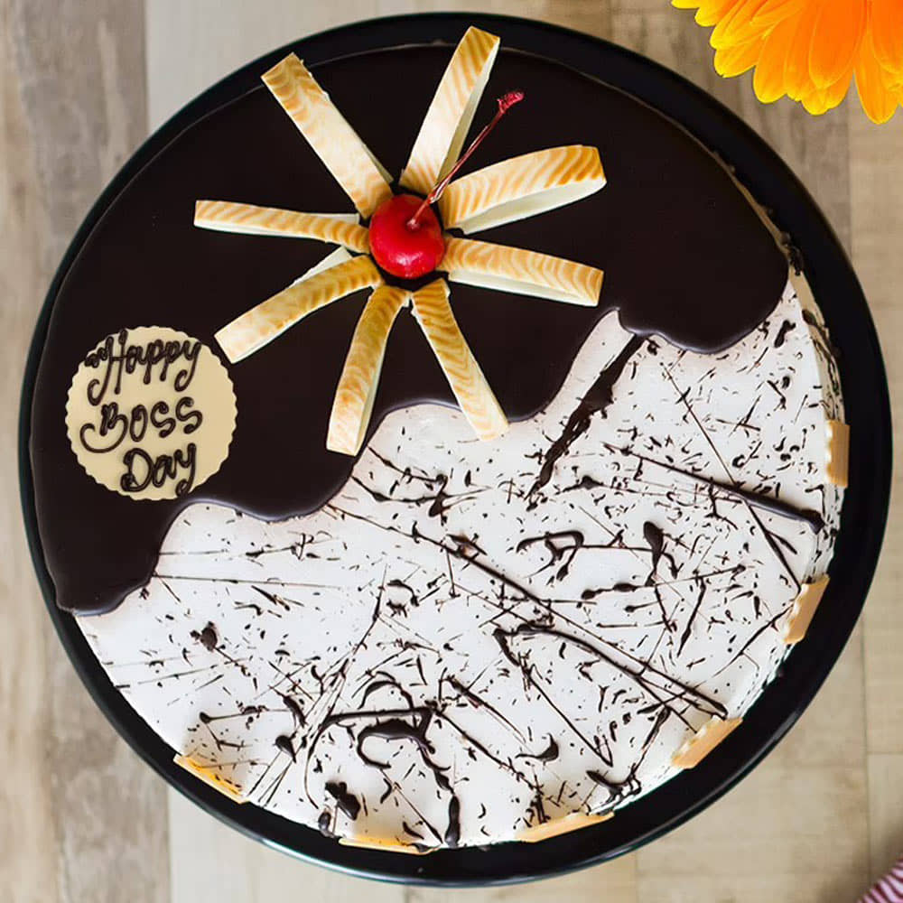 Boss Day Choco Vanilla Cake Top View of Boss Day Choco Vanilla Cake
