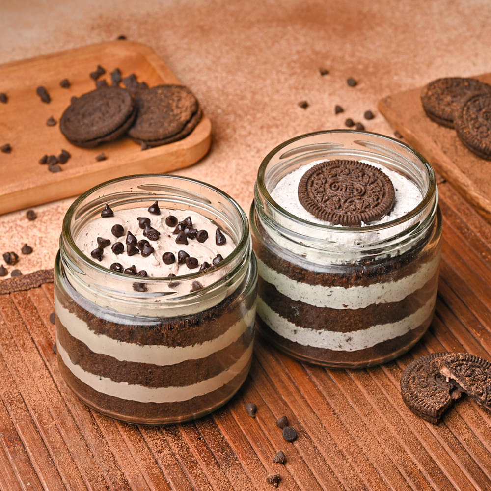 Send Mango chocolate jar cake Online | Free Delivery | Gift Jaipur