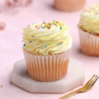 Funfetti Vanilla Cupcake