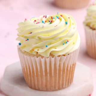 Funfetti Vanilla Cupcake Online