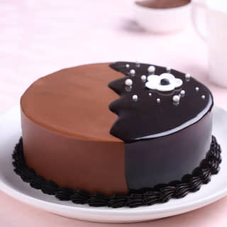 Side View of Chocolate Glaze Delicacy Cake