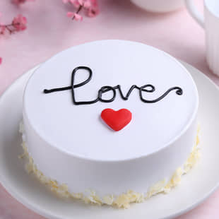 Delicious White Forest Glaze cake