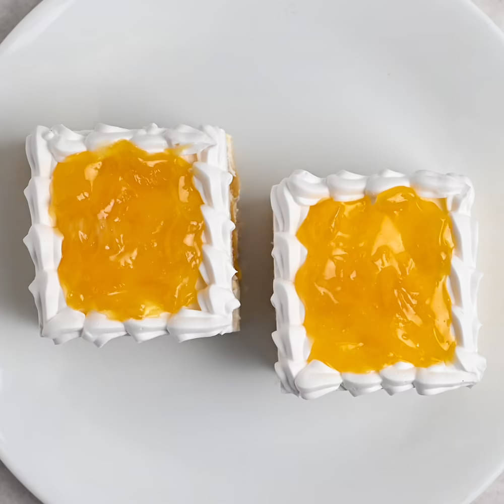 Fresh Pineapple Pastry