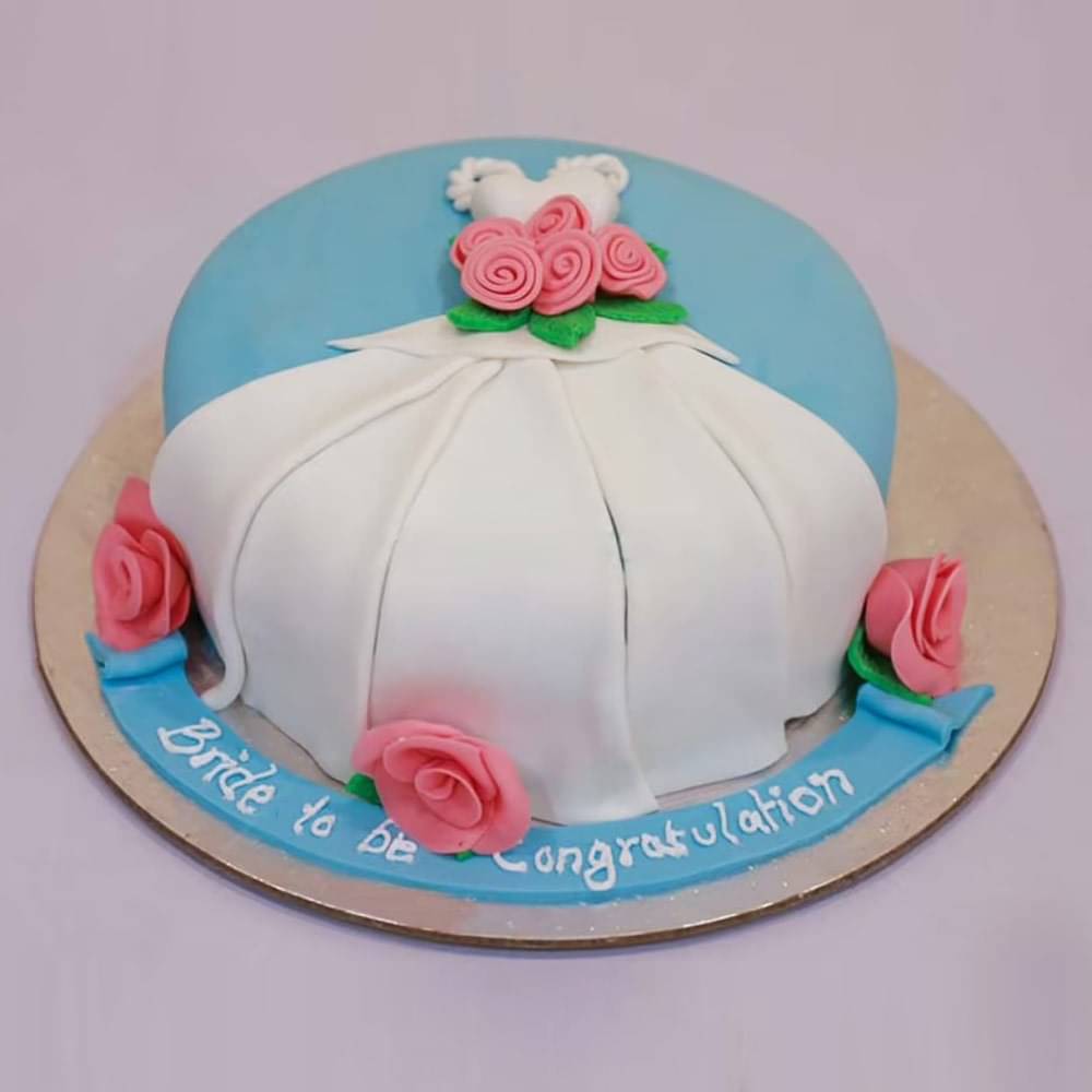 Side View of Exquisite Bridal Cake