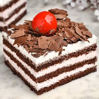 Extravagant Black Forest Pastry