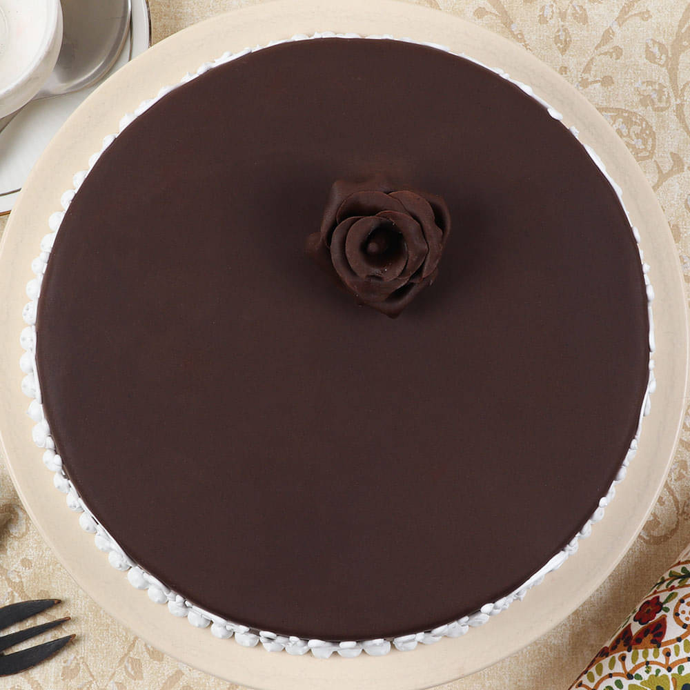 Fondant Cake With Rose