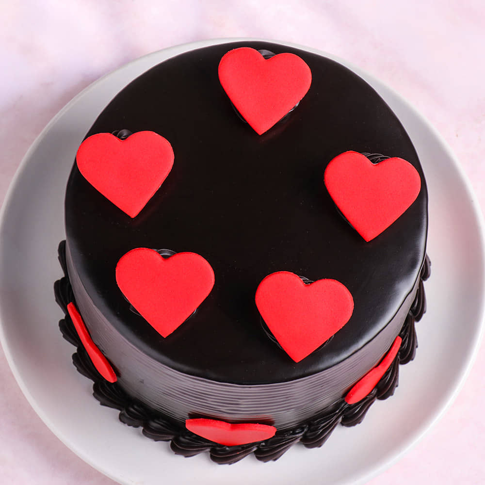 Hearts Of Love Chocolate Cake Round Chocolate Cake for Anniversary