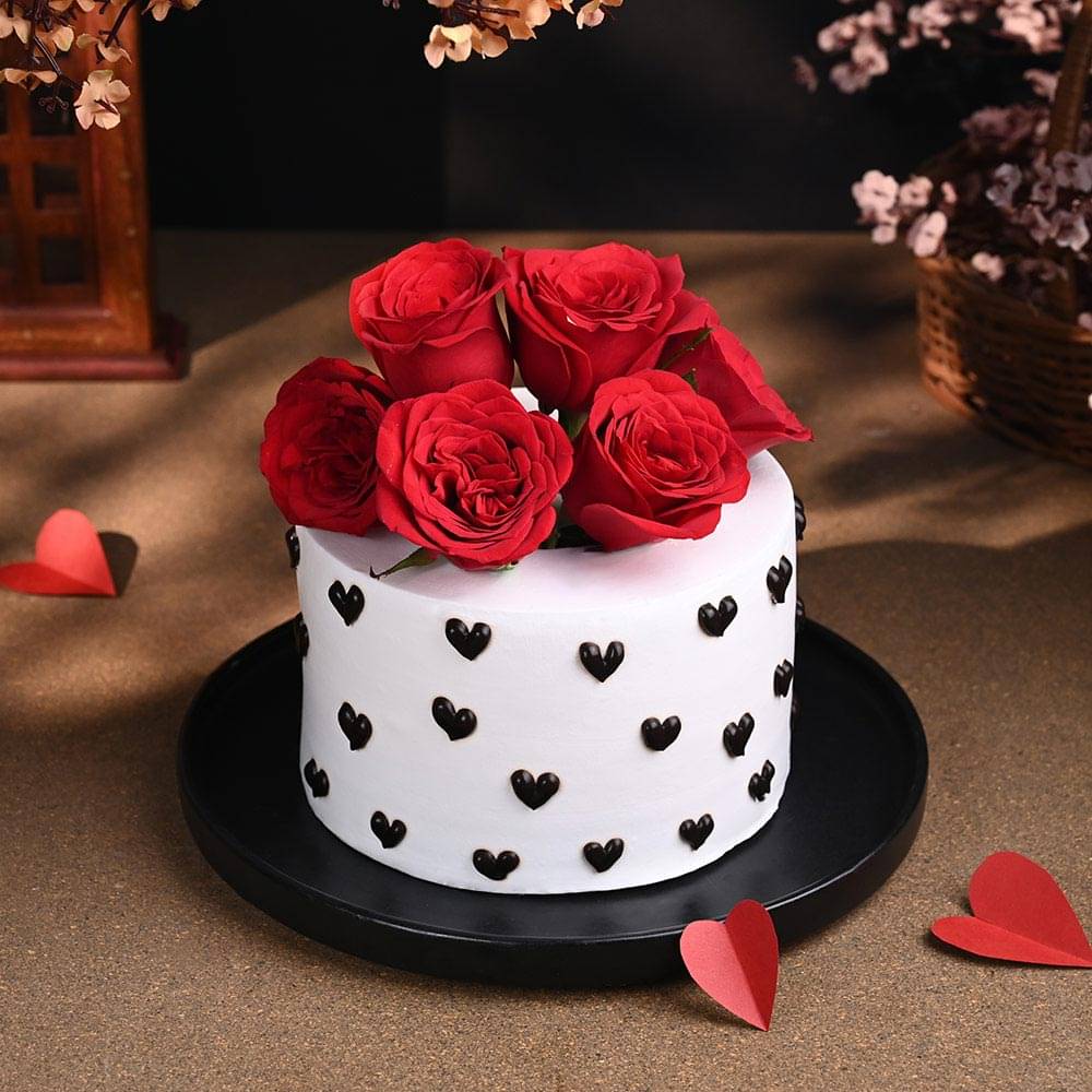 Front View Rose Choco Vanilla Delight Cake