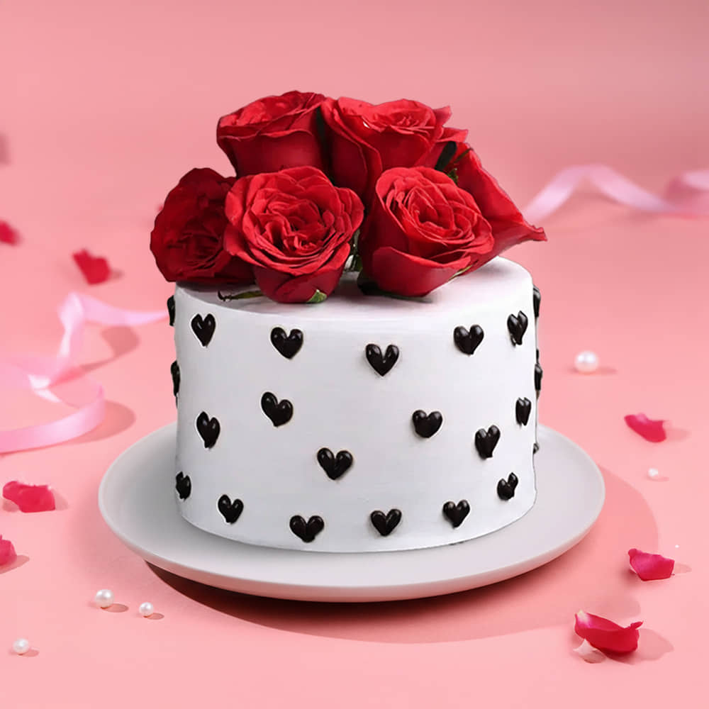 Side View Rose Choco Vanilla Delight Cake Side View Rose Choco Vanilla Delight Cake