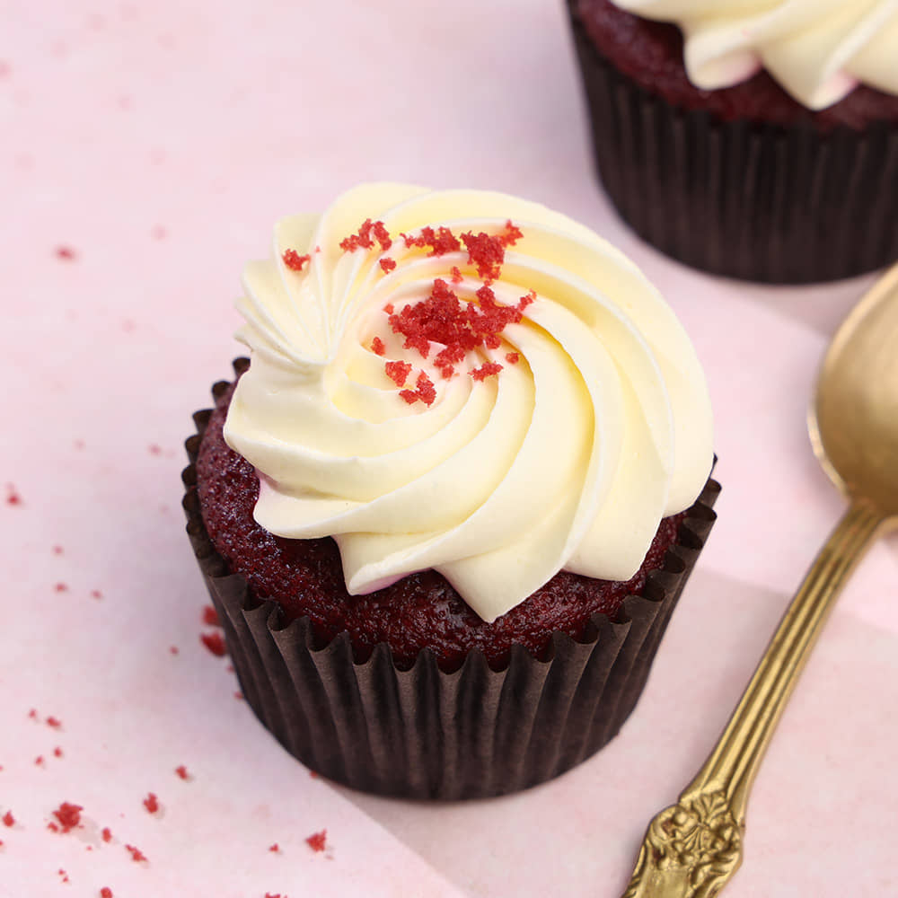 Red Velvet Swirl Cupcake Red Velvet Swirl Cupcake