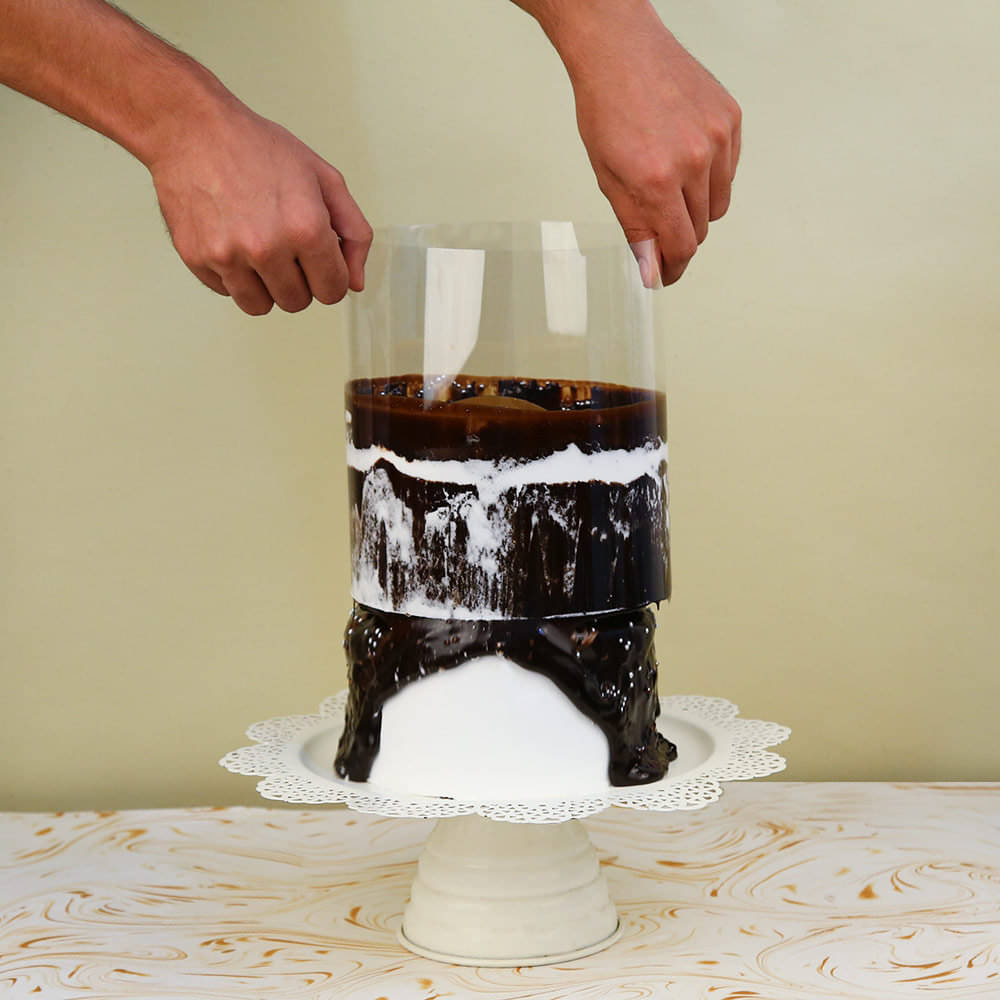 Pull-Me-Up Anniversary Cake