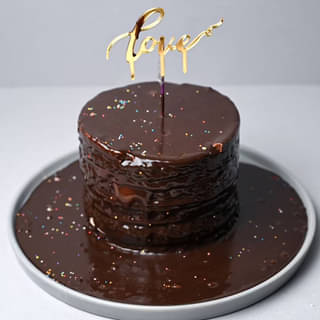 Delicious Love Chocolate Pull Me Up Cake