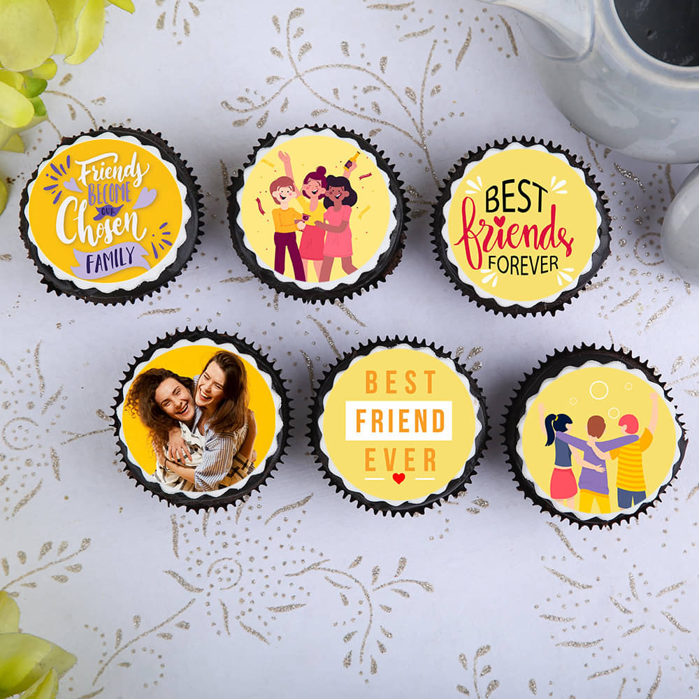 Lip-smacking Friendship Day Cupcakes Custom Friendship Day Cupcakes