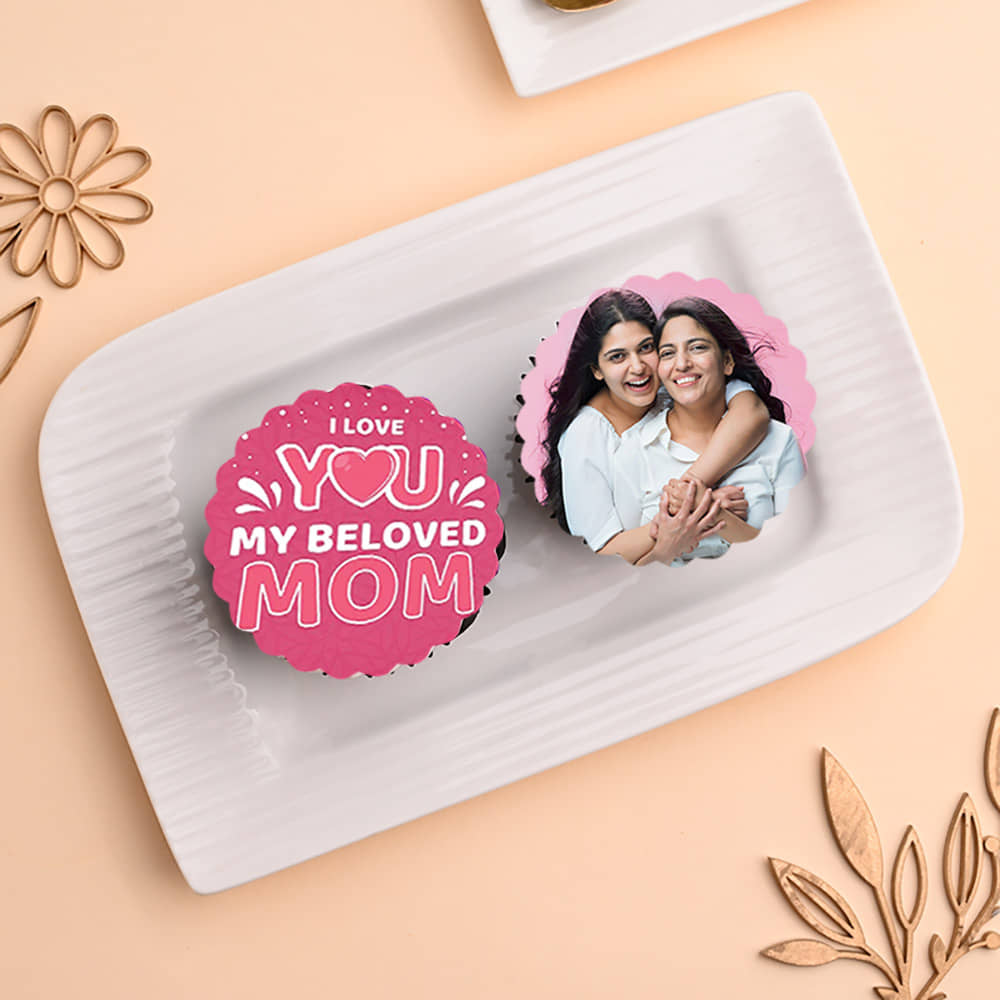 Packed Mom Custom Cupcake