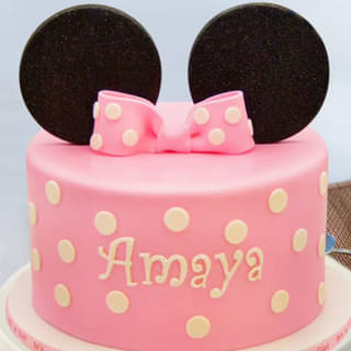 Pink minnie mouse fondant birthday cake for girls