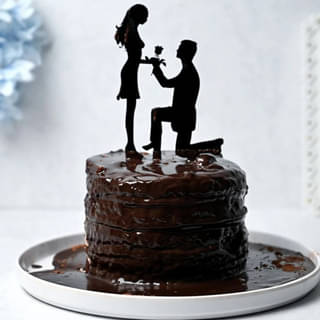 Zoomed View of Choco Pull Me Up Cake Online