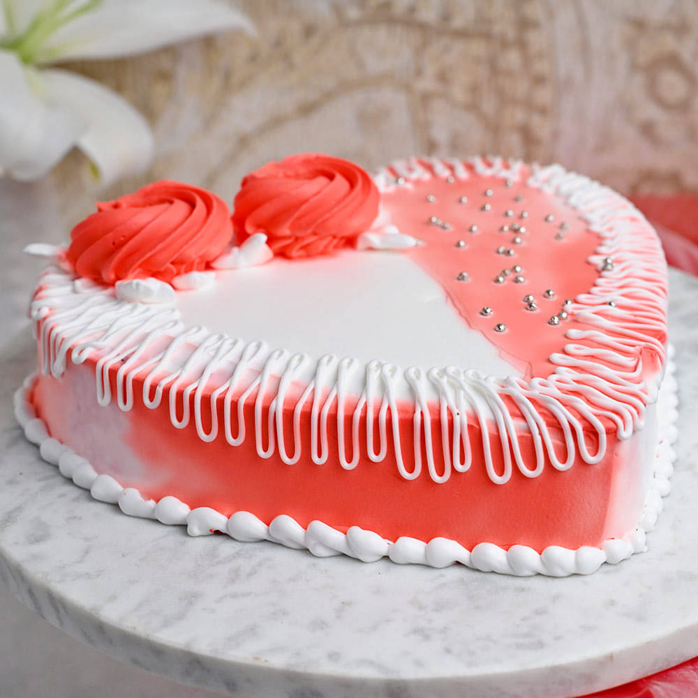 Online appetizing 2 kg chocolate cake from 5 star hotel bakery to Pune,  Express Delivery - PuneOnlineFlorists