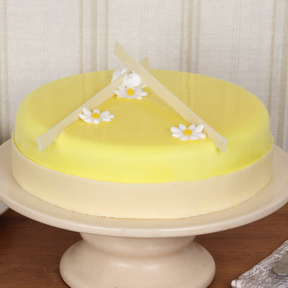 Side View of Round Pineapple Cream Cake