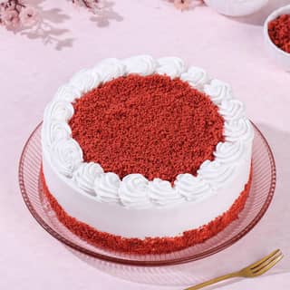 Creamy Red Velvet Cake Creamy Red Velvet Cake