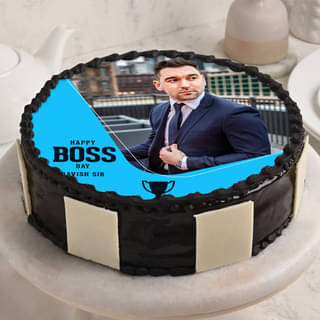 Front View of Boss Day Picture Cake