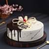 Top View of Round Shaped Choco Vanilla Cake for Womens Day