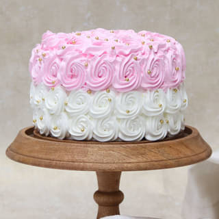 Side view of Round-Shaped Strawberry Cream Cake