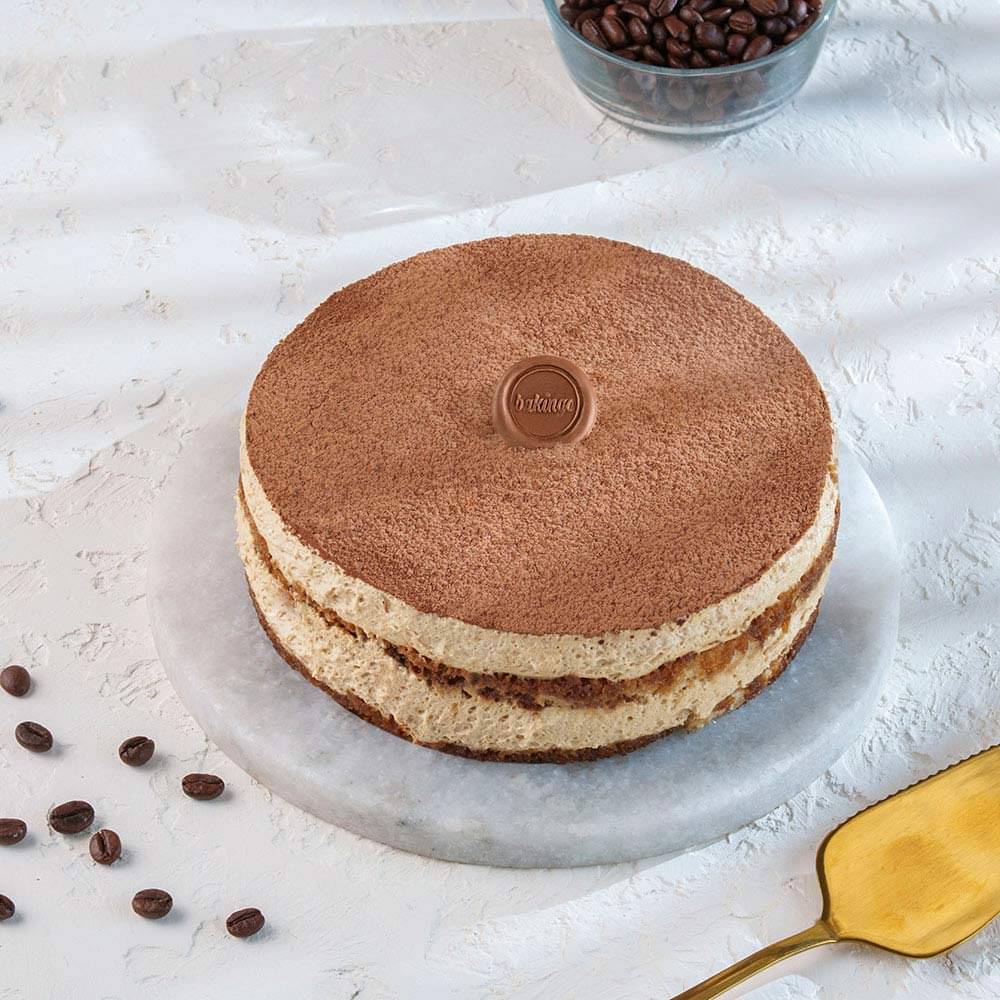 Eggless Tiramisu Cake