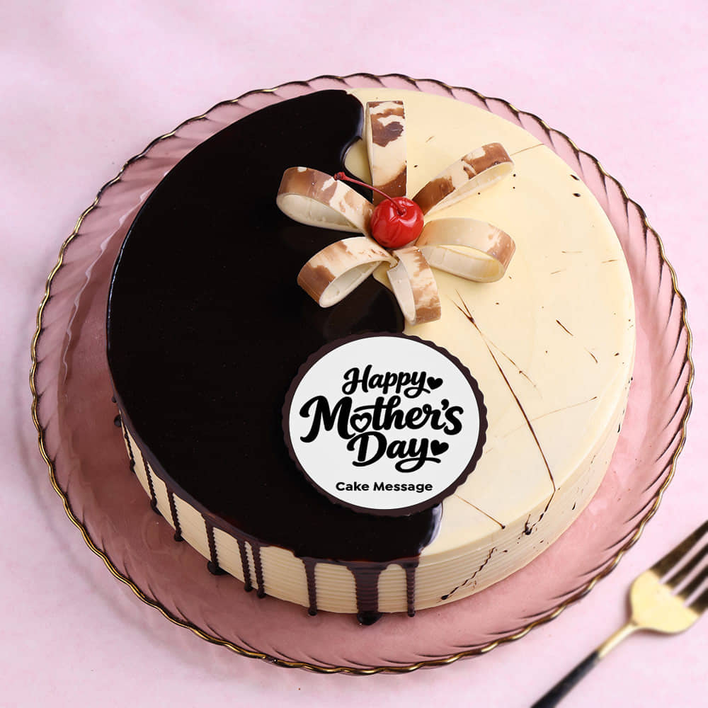 Top View of Vanilla Choco Cake For Mom