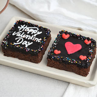 Happy Valentine Cake Walnut Brownie
