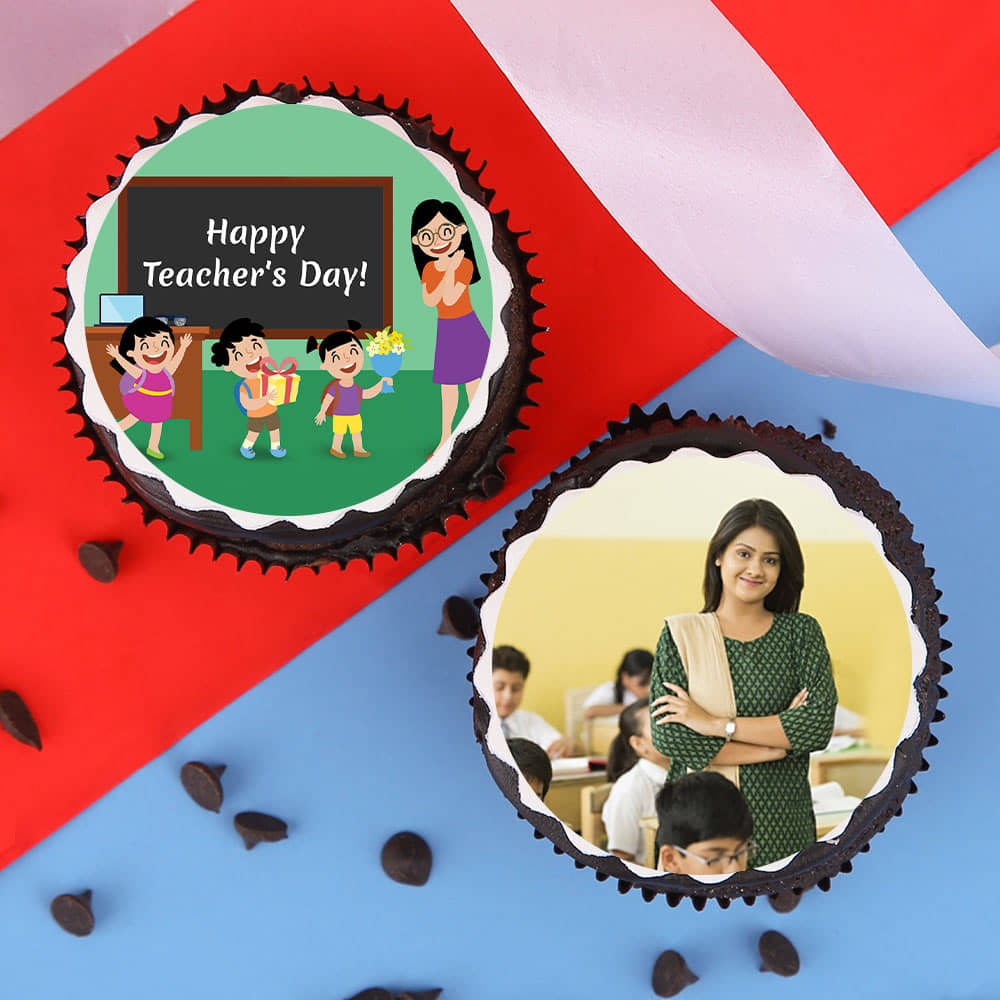 Set of Two Teachers Day Personalised Cupcakes Set of Two Teachers Day Personalised Cupcakes