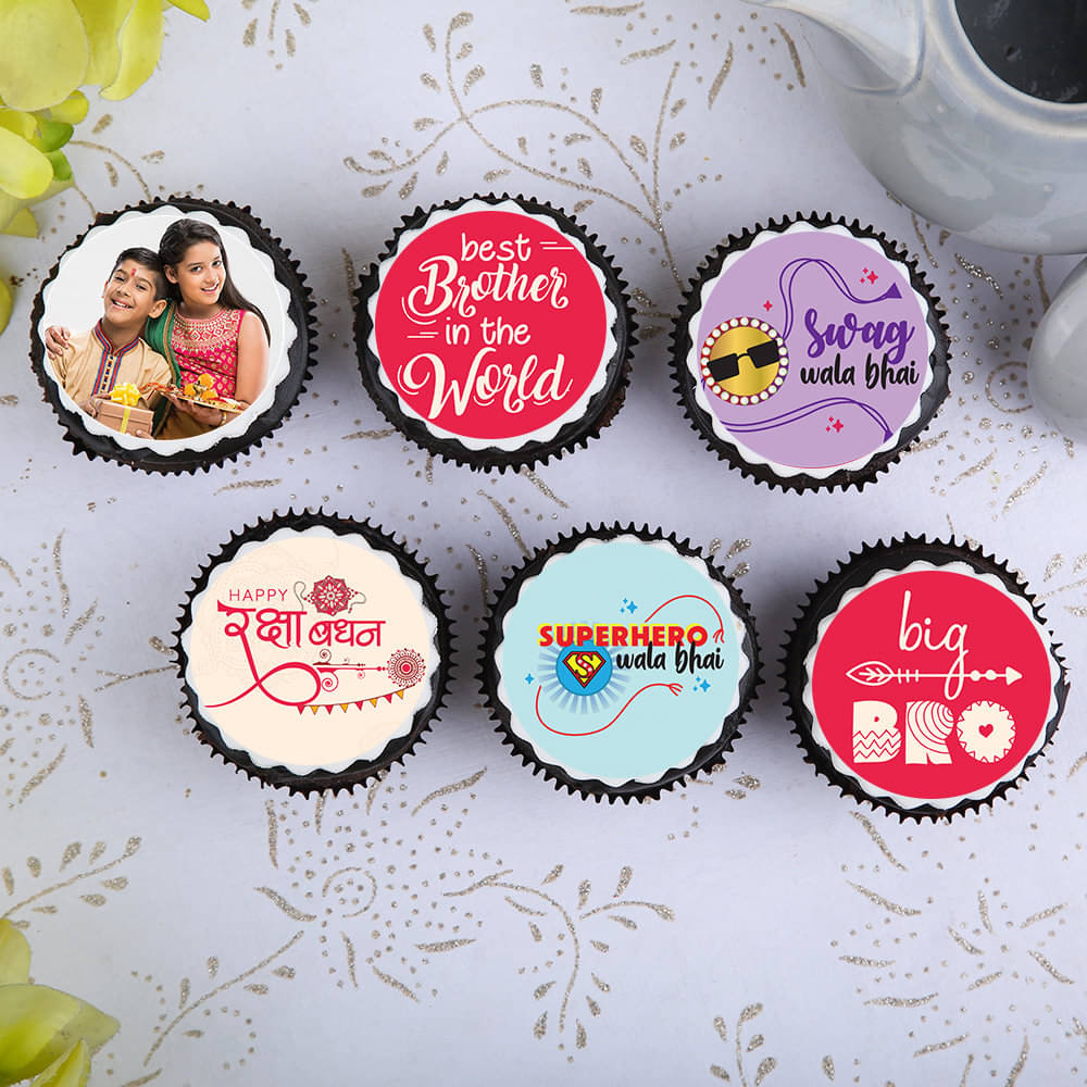Photo Rakhi Cupcakes