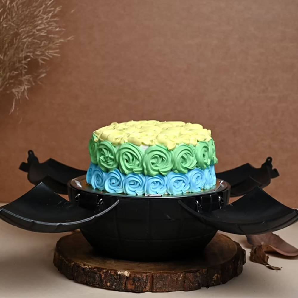 Vanilla Cream Swirls Bomb Cake