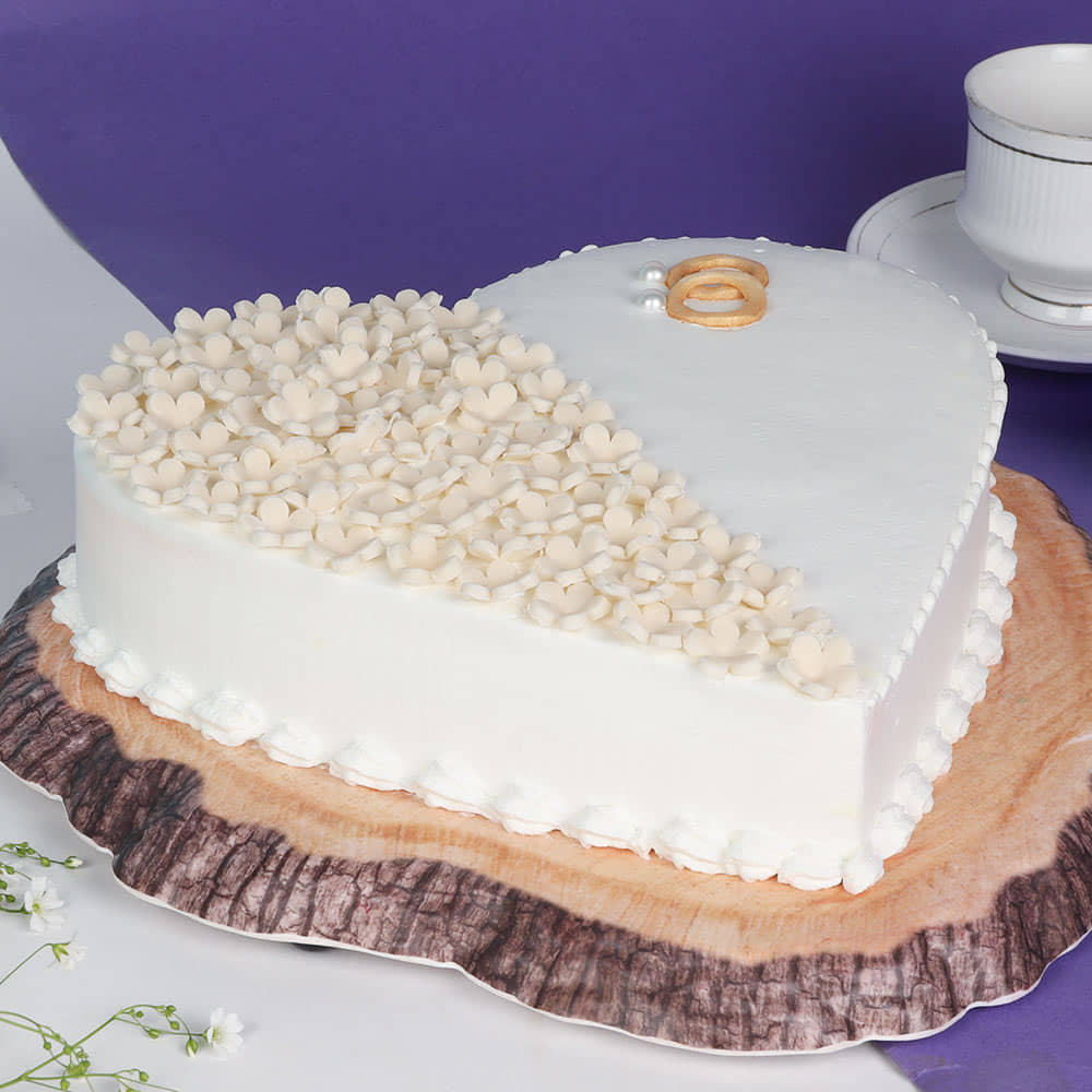 Side View of Vanilla Heart Cake