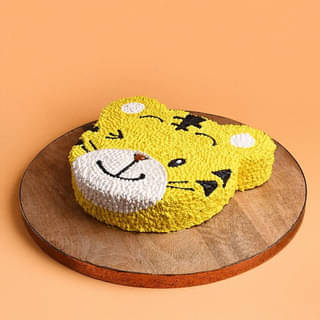 Lion Designer Cake