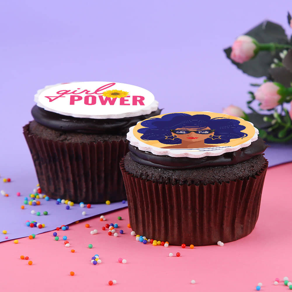 Side View of Women's Day Chocolate Poster CupCakes