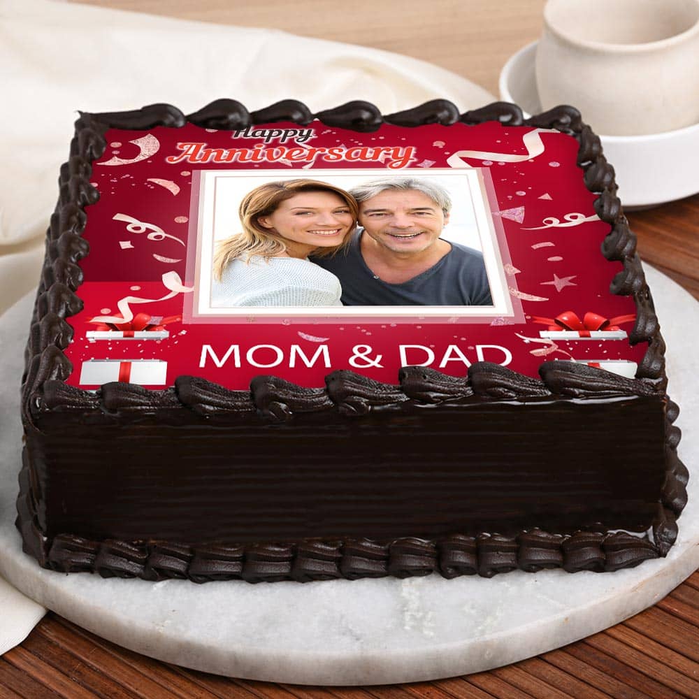 Side view of Sugar Coated Love Cake