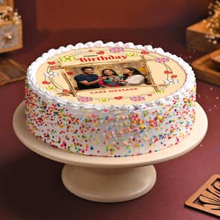 Floral Heart Round Shape Birthday Photo Cake Floral Heart Round Shape Birthday Photo Cake