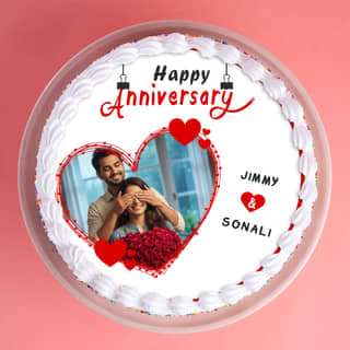 Top View of Round Shape Photo Cake For Marriage Anniversary