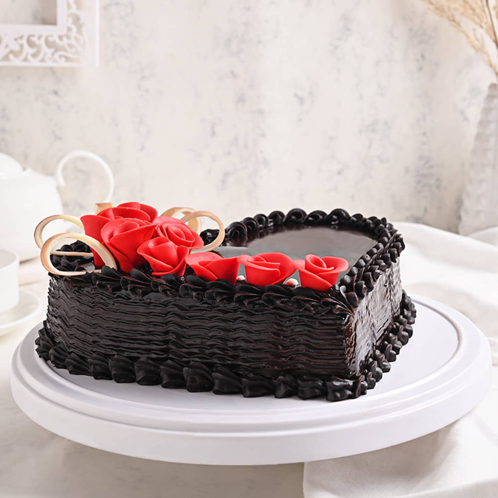 Side View of Heart Shaped Choco Truffle Cake