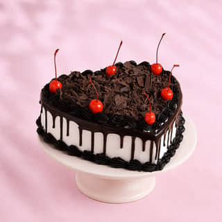 Heart Black Forest Vanilla Cake Heart Black Forest Vanilla Cake