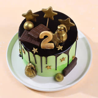 Front View of Stars N Grenade Army Cake Front View of Stars N Grenade Army Cake
