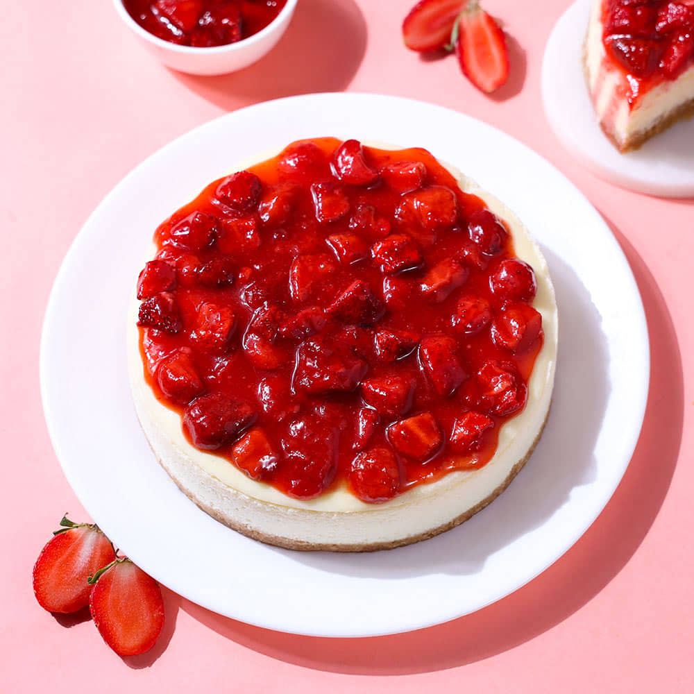 Strawberry Baked Cheesecake Top View of Strawberry Cheesecake