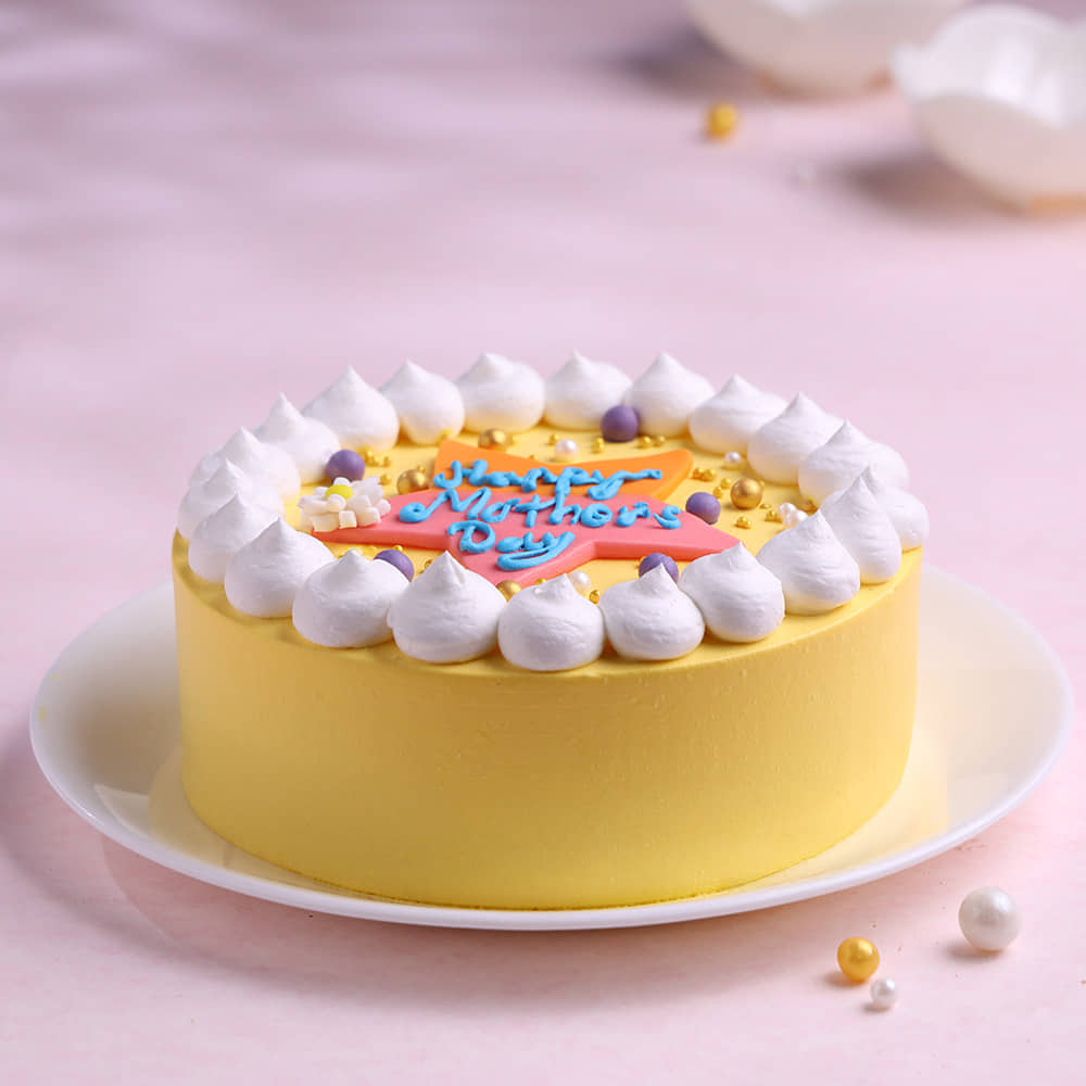 Top View of Sunshine Mum Cake